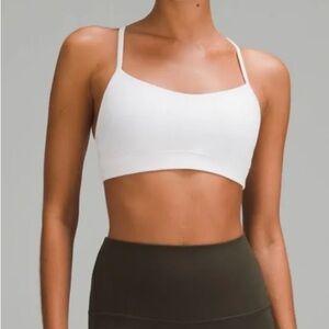 lululemon white flow y adjustable band sport bra size 8